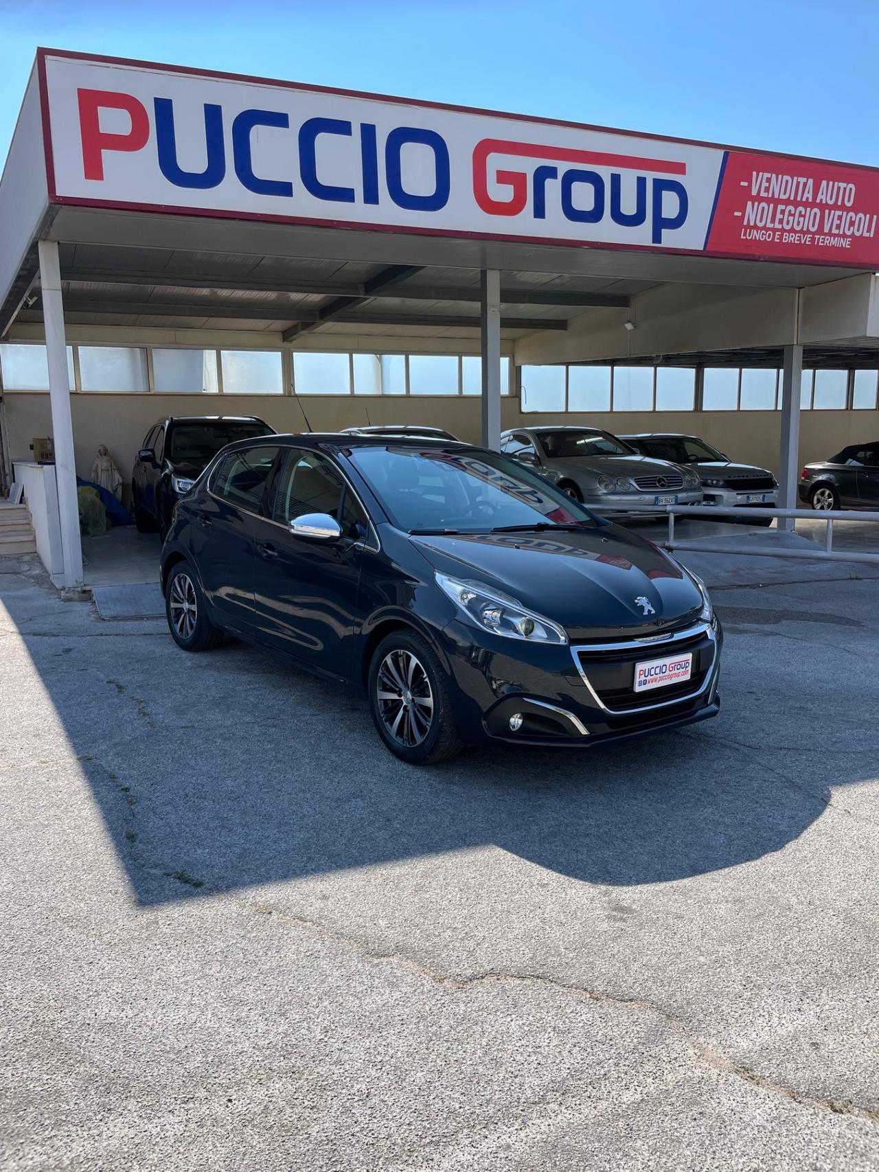 Peugeot 208 PureTech 82 5p. GPL Allure
