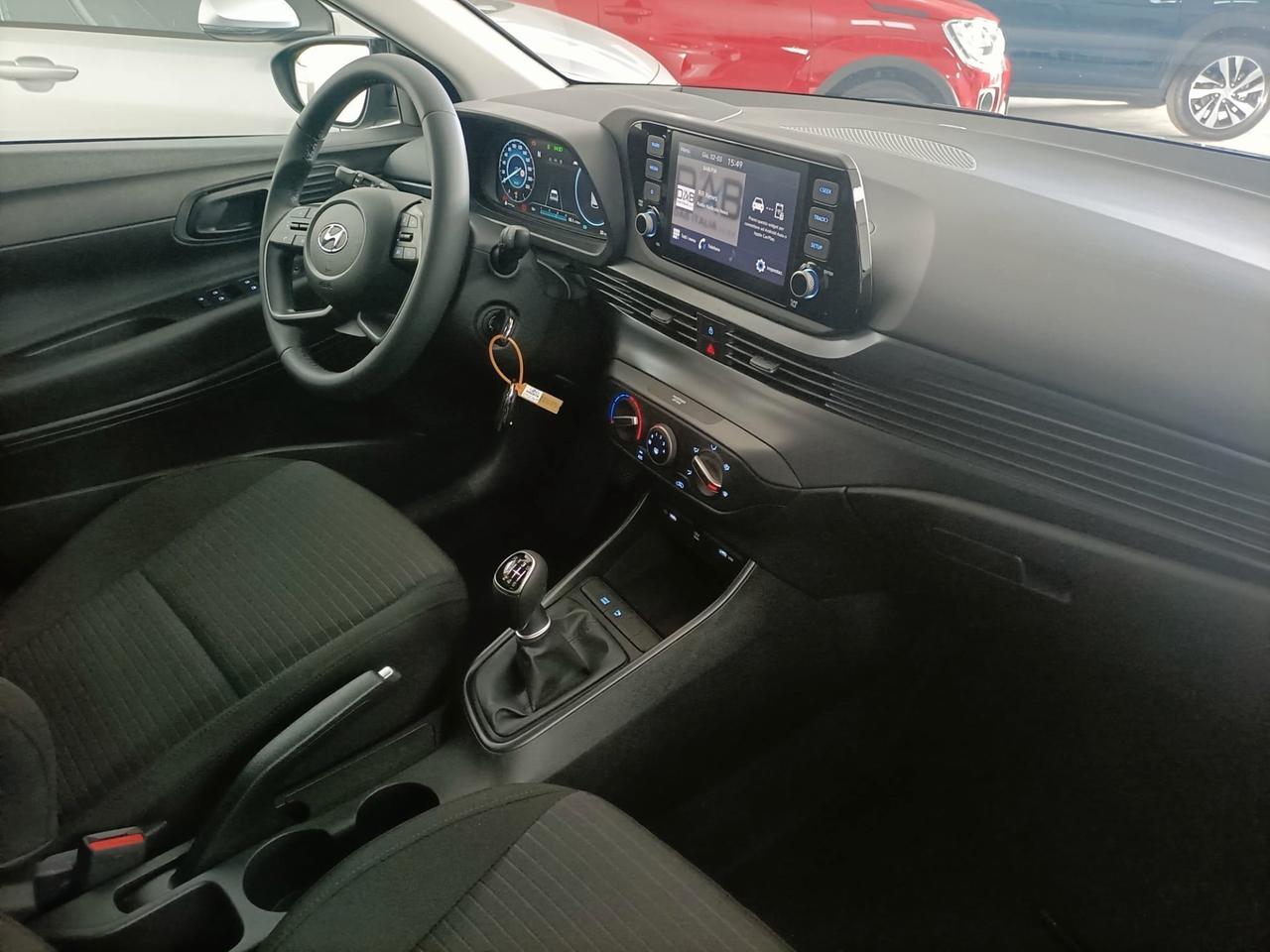 Hyundai i20 1.2 MPI MT Connectline