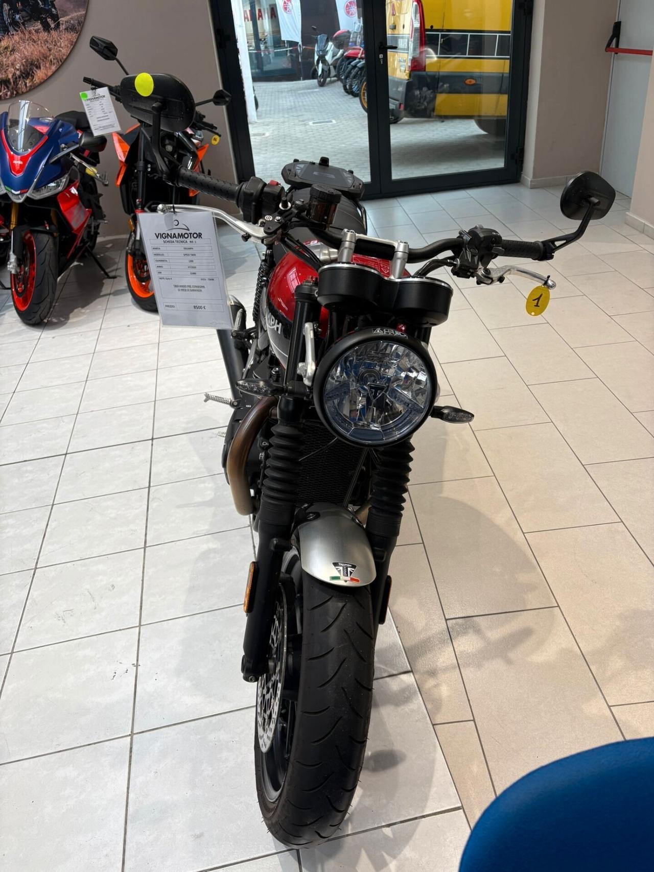 Triumph Speed Twin 1200