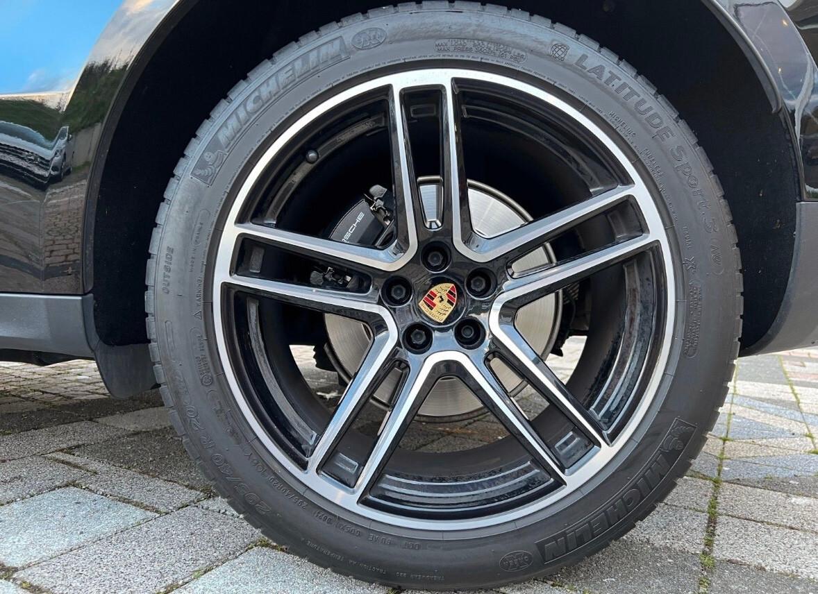 Porsche Macan 2.0 Benzina Aut Navi