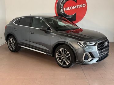 AUDI Q3 35TDI S line interno/esterno Gancio Matrix Unicopr