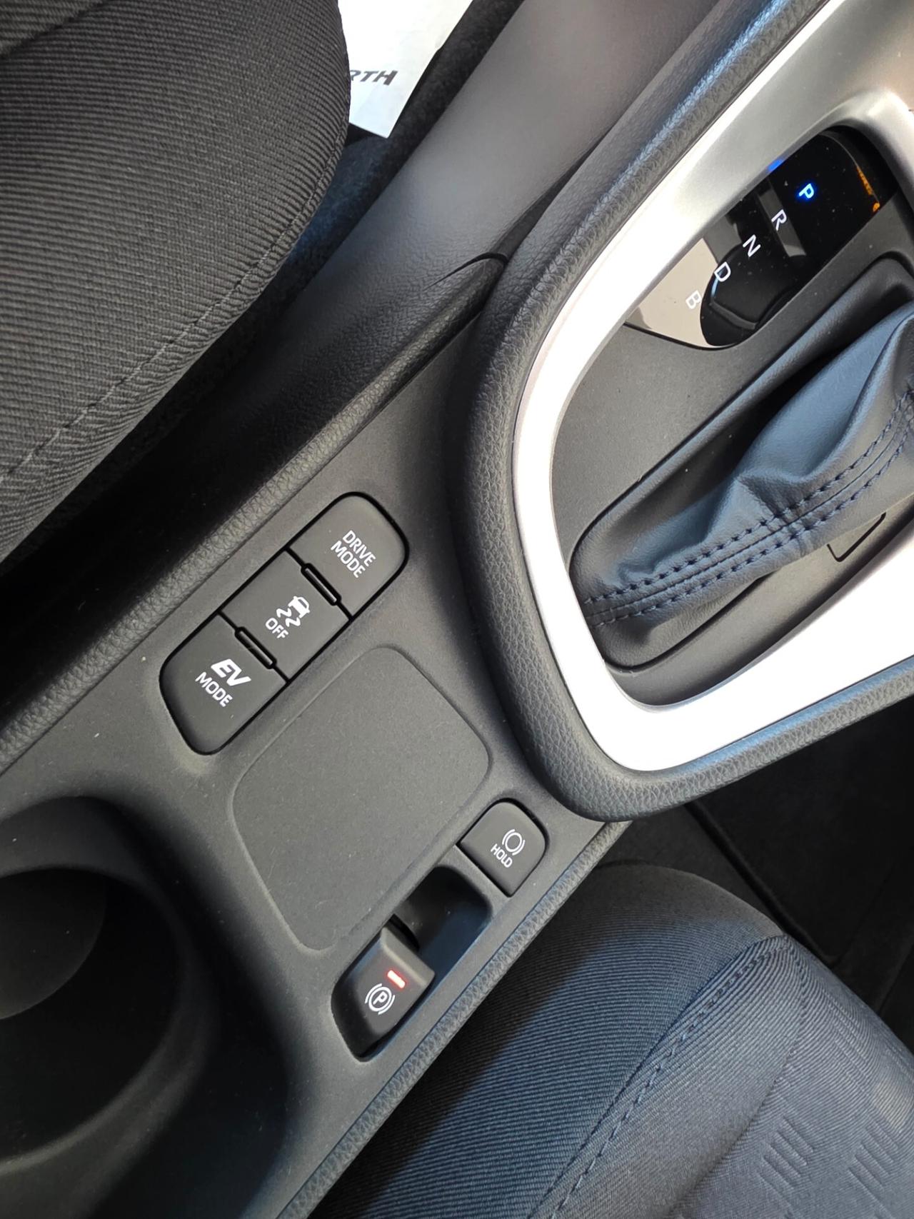 NUOVA Toyota Yaris 1.5 130 Hybrid 5 porte Lounge