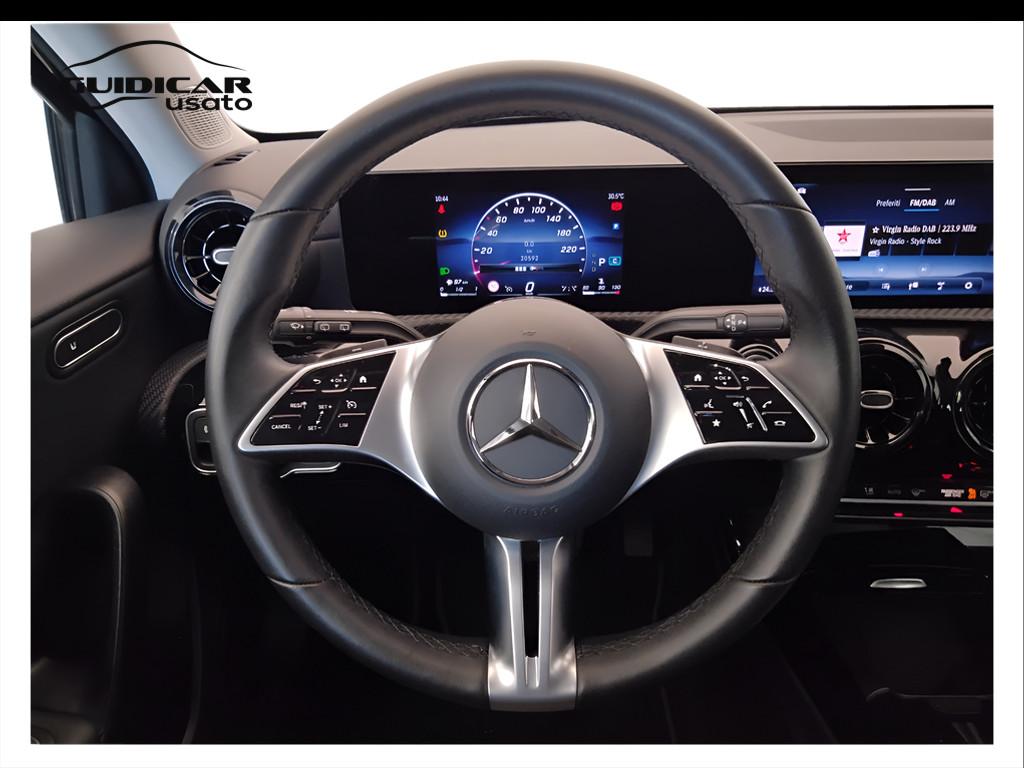 Mercedes-Benz Classe A - W177 2023 - A 180 d Advanced auto