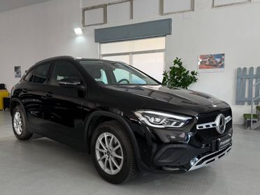 Mercedes-benz GLA 200 d Aziendale Automatic Business Extra