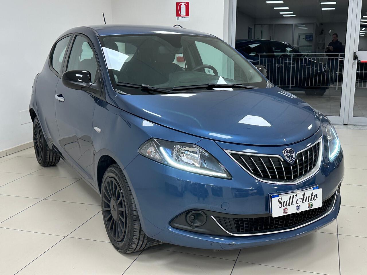 Lancia Ypsilon 1.0 FireFly 5P Hybrid Silver - 2023