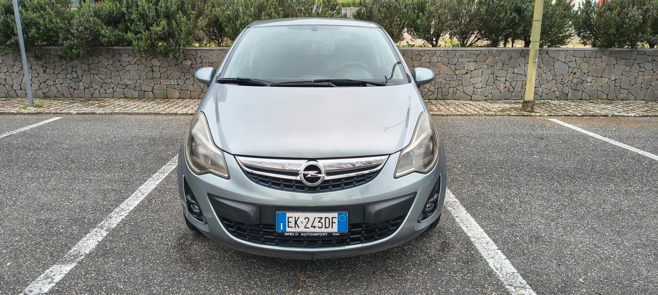 Opel Corsa 1.2 3 porte Club