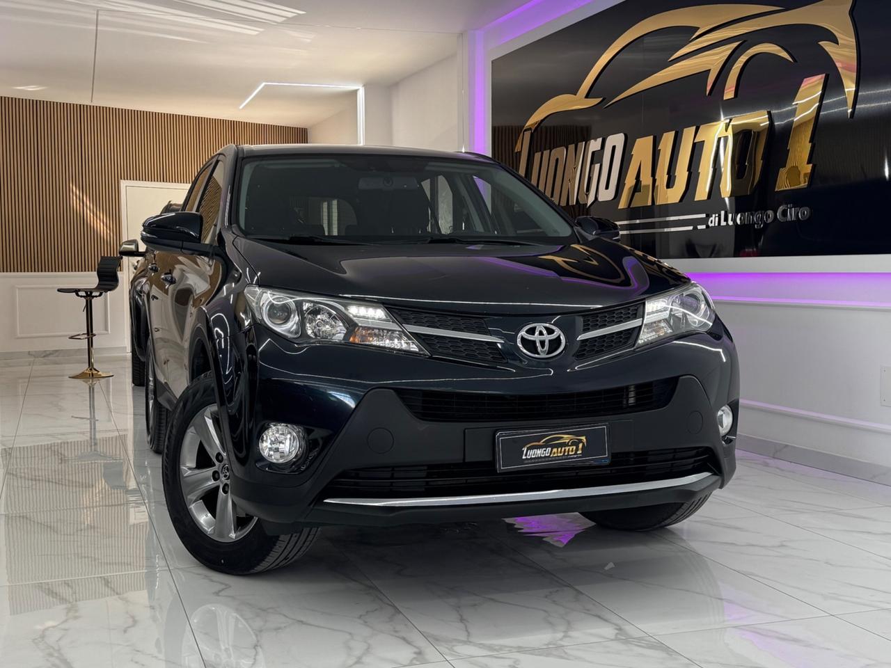 Toyota RAV4 2.0 D-4D 2WD Full Optional