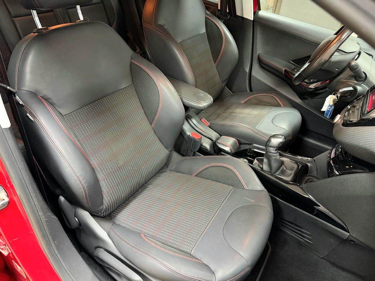 PEUGEOT 2008 1.6 BlueHDi 100CV GT Line