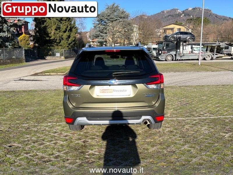 Subaru Forester 2.0 e-Boxer Style auto