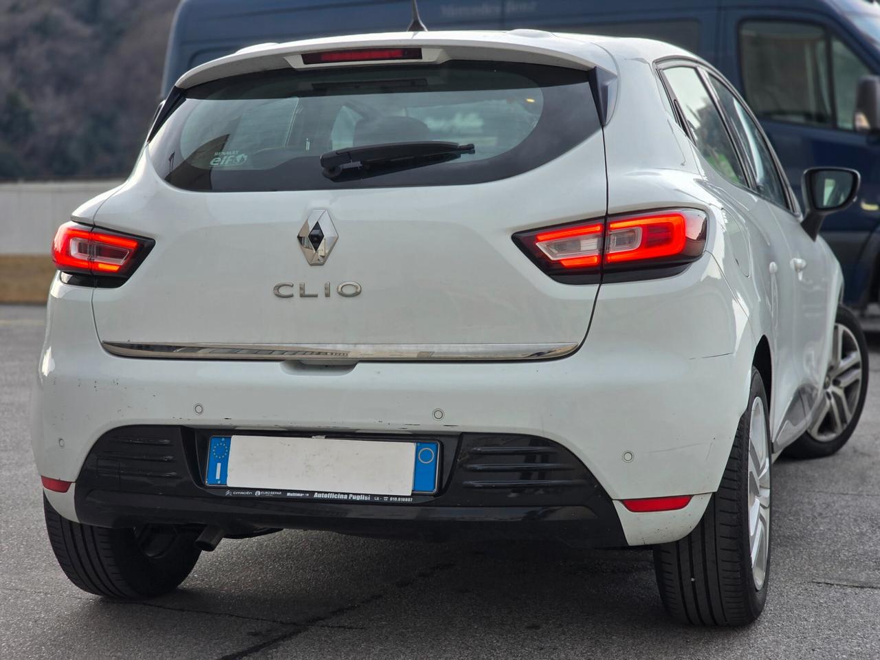 Renault Clio dCi 8V 90 CV 5 porte Moschino Intens