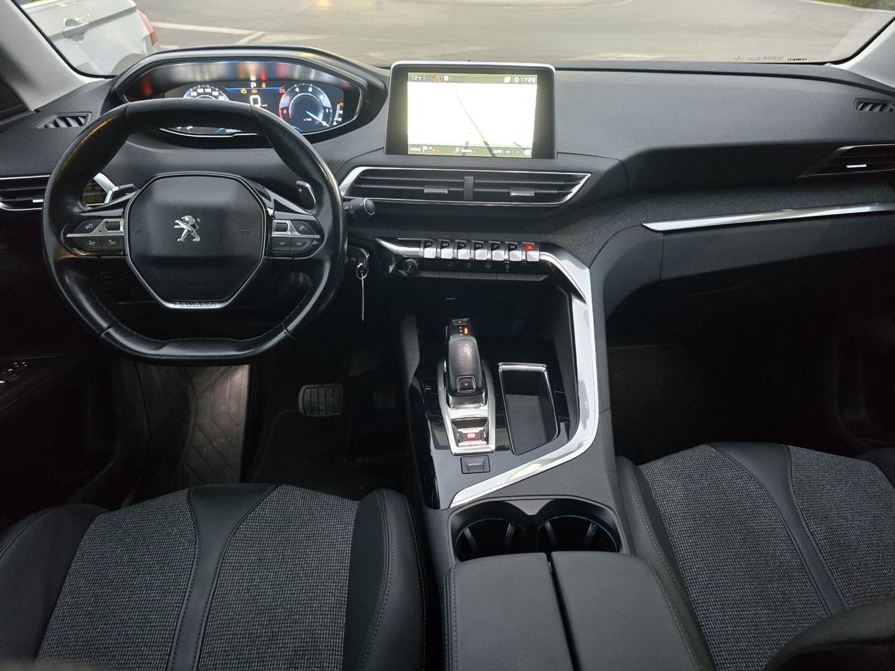 Peugeot 3008 BlueHDi 130 S&S Allure