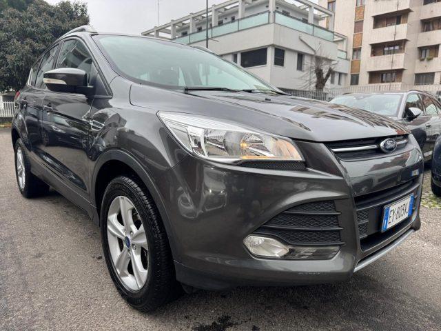FORD Kuga 2.0 TDCI 120 CV S&S 2WD TITANIUM