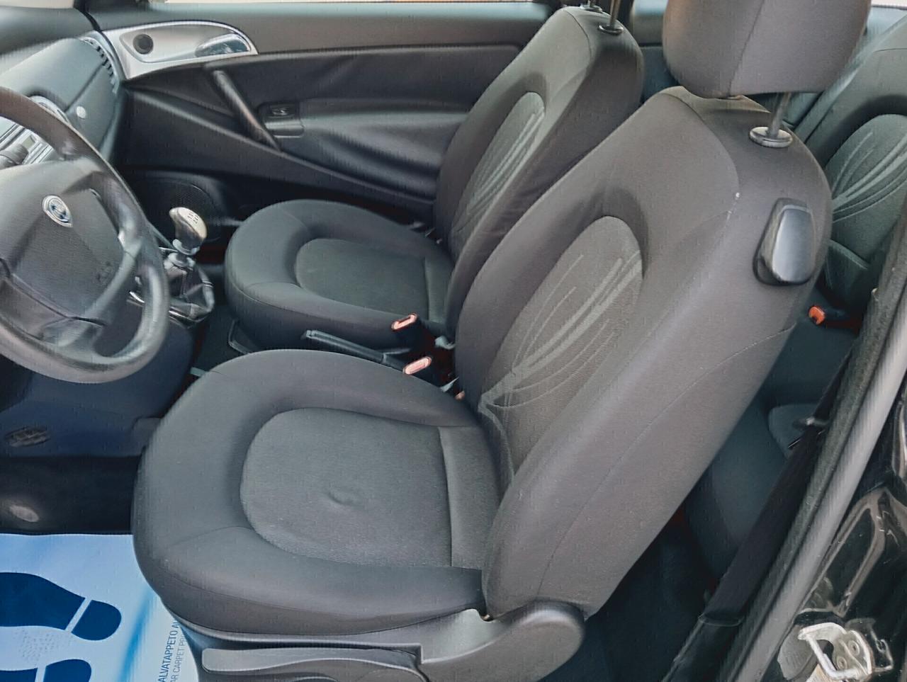 Lancia Ypsilon 1.4 Platino Ecochic GPL