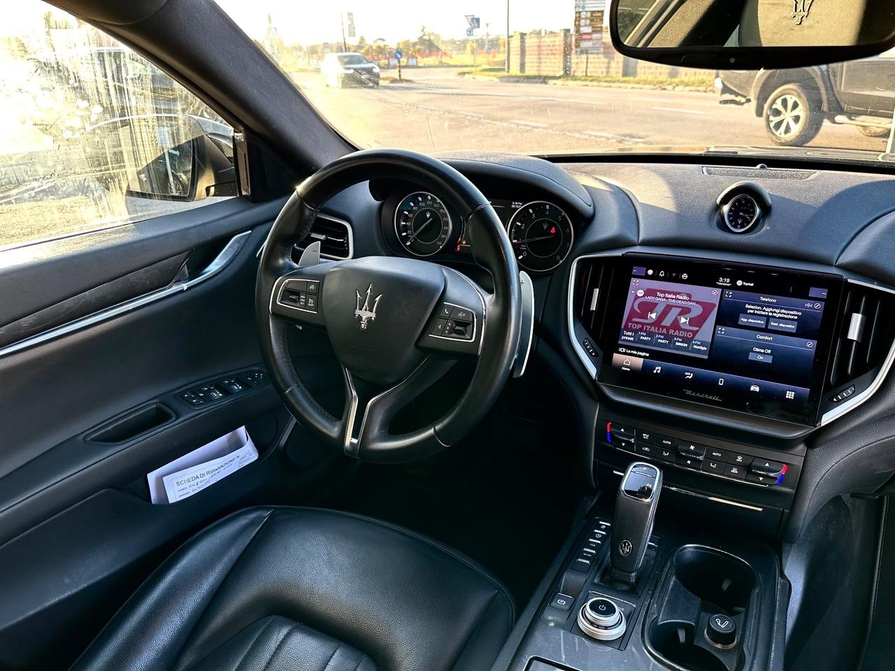 Maserati Ghibli 330 CV MHEV GT