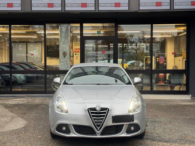 ALFA ROMEO Giulietta 1.6 JTDm-2 105 CV Distinctive