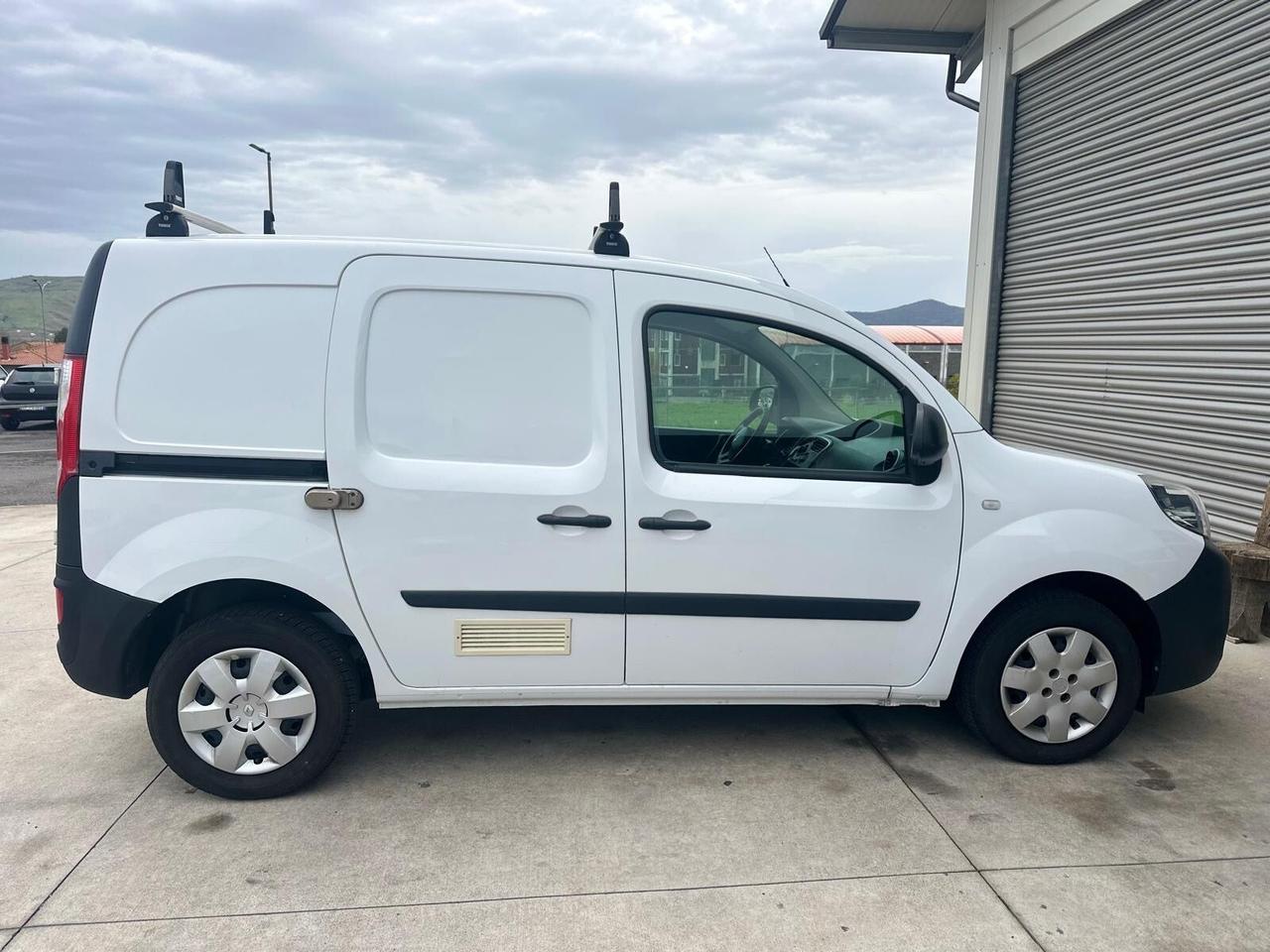Renault Kangoo Blue dCi 95CV “3POSTI”