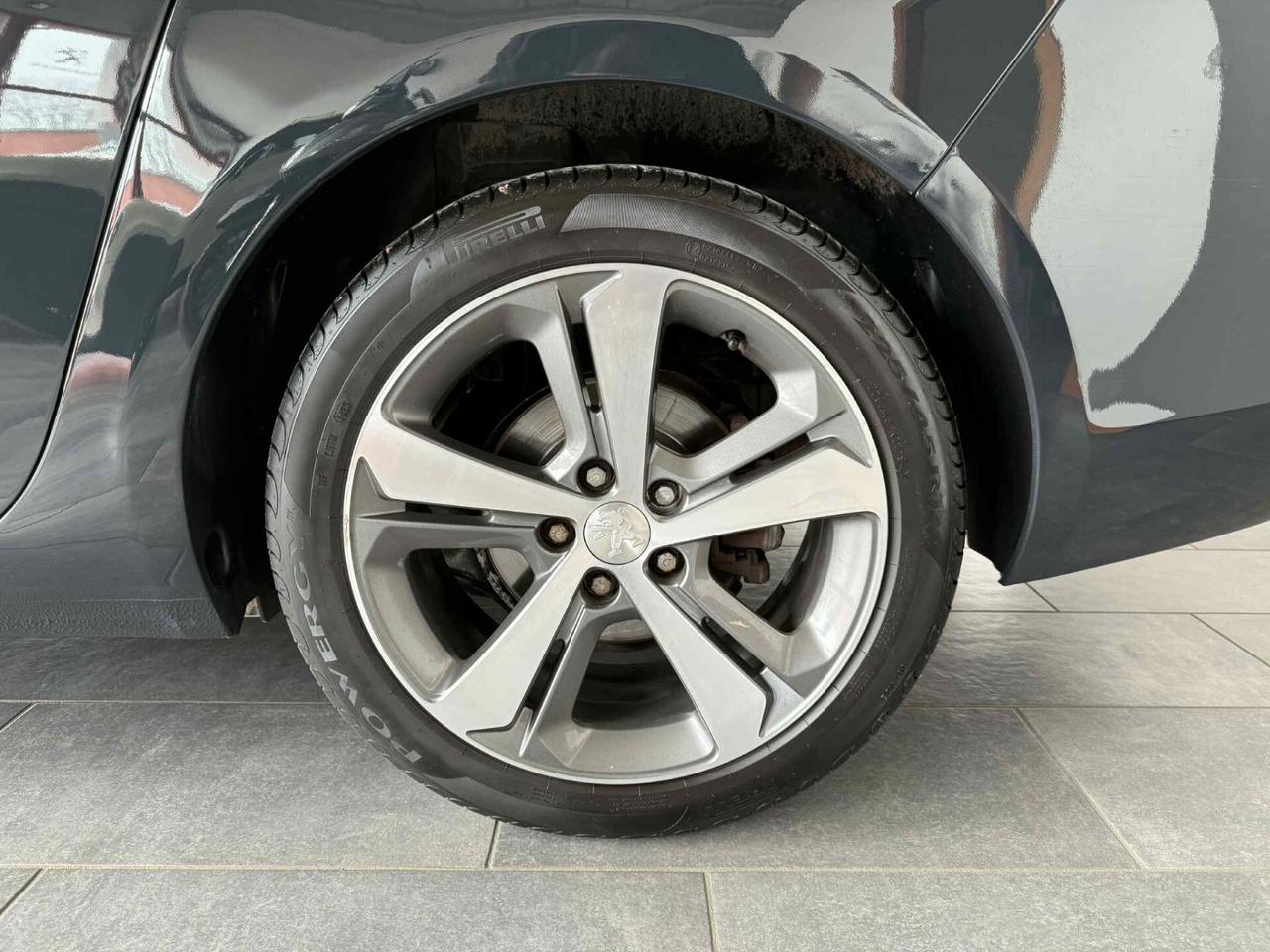 Peugeot 308 BlueHDi 150 S&S SW Allure