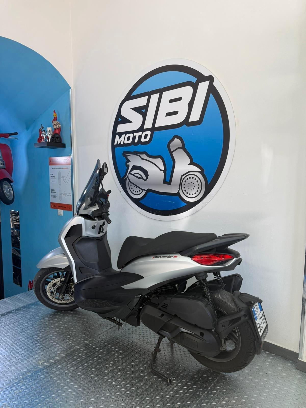 PIAGGIO BEVERLY 400