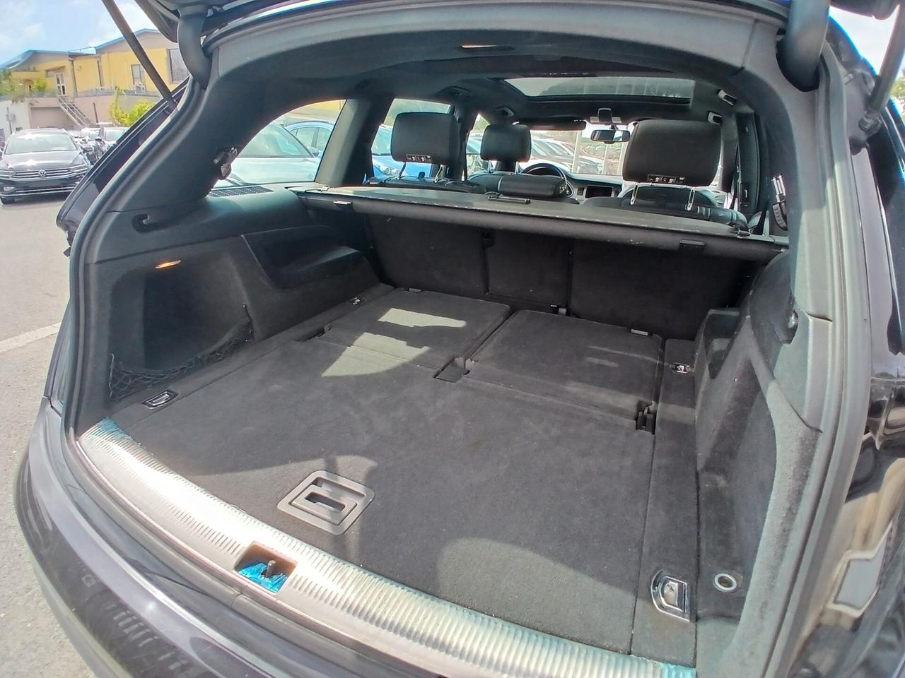Audi Q7 3.0 TDI 240 CV clean diesel quattro tip. Advanced Plus