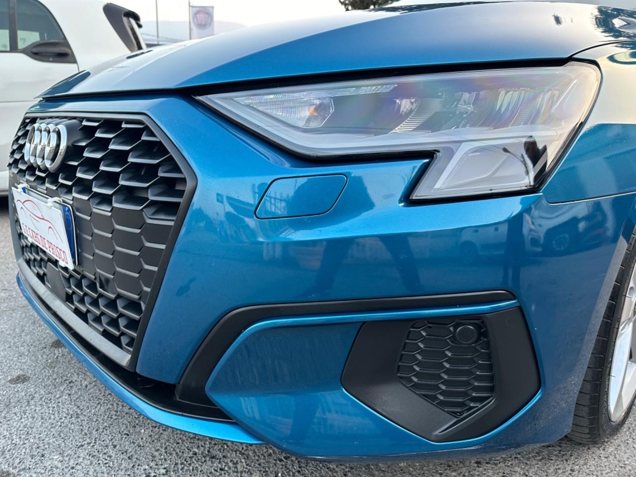 Audi A3 30 TDI S tronic Advanced/UniPro/Cockpit