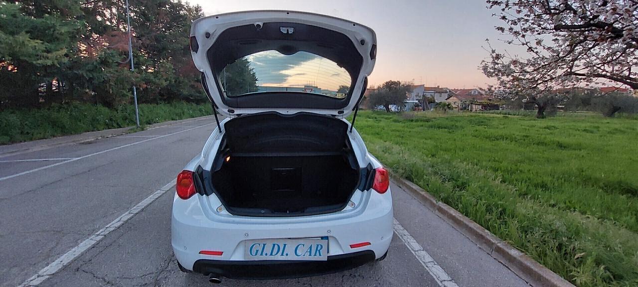 GIULIETTA SUPER 1,6 DIESEL 120 CV AUTOMATICA U-CONNECT STRAFULL OPTIONAL IMPECCABILE