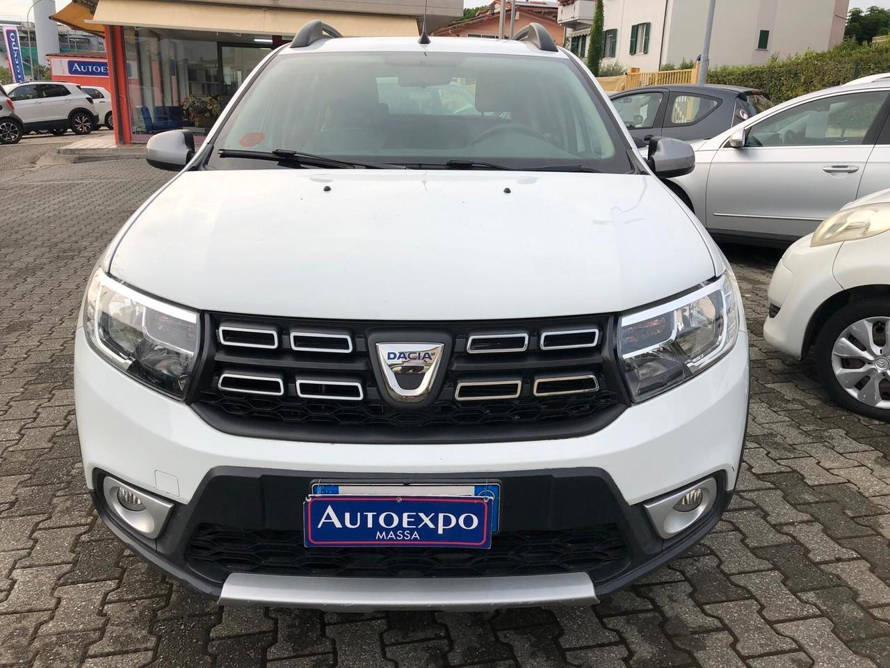 Dacia Sandero Stepway 0.9 TCe 90 CV NAVIGATORE/SENSORI PARCHEGGIO/TOUCHSCREEN GARANZIA 12 MESI RINNOVABILE FINO A 60 MESI!!!