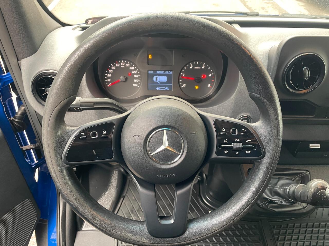 Mercedes Benz Sprinter 311 FWD 311 2.1 cdi F 39/33 fwd E6