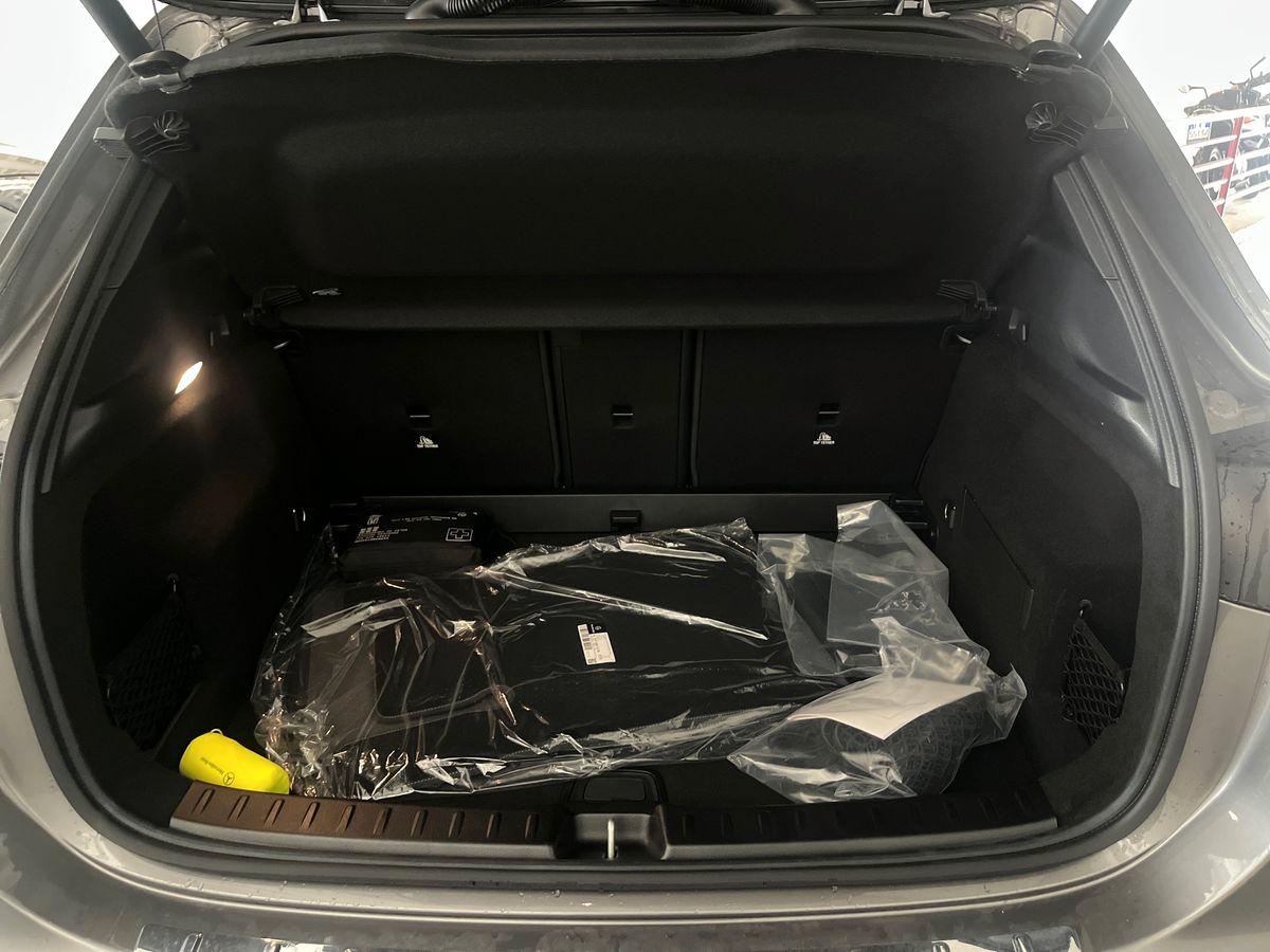 Mercedes-Benz GLA 200 d automatic