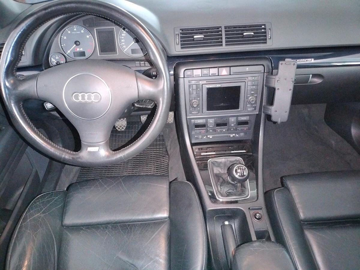 Audi A4 S4 4.2 V8 cat Avant