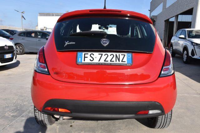 LANCIA Ypsilon 1.2 69 CV 5 porte Platinum