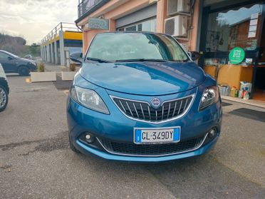 Lancia Ypsilon Hybrid Gold prezzo REALE