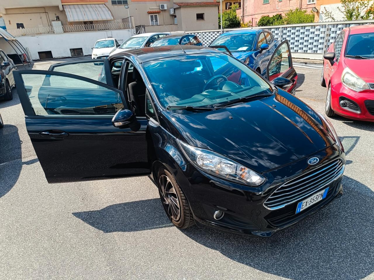 Ford Fiesta 1.5 TDCi 75CV 5 porte Business