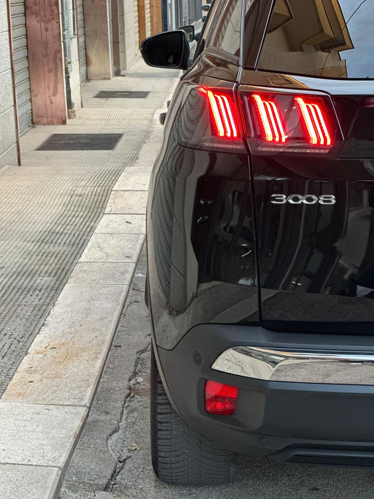 Peugeot 3008 BlueHDi 130CV EAT8 Allure Pack