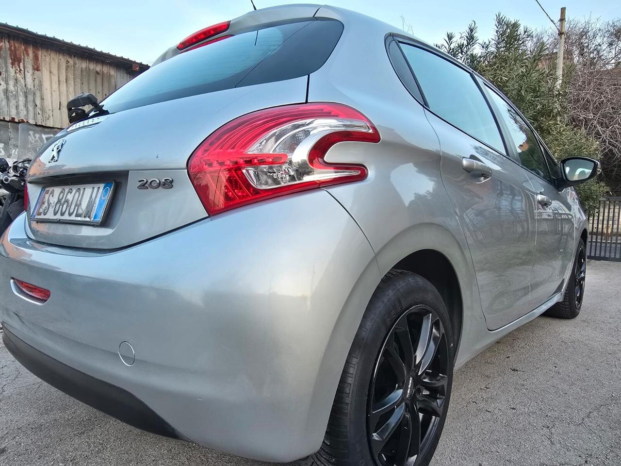 Peugeot 208 1.4 HDi 68 CV NESSUN LAVORO DA FARE