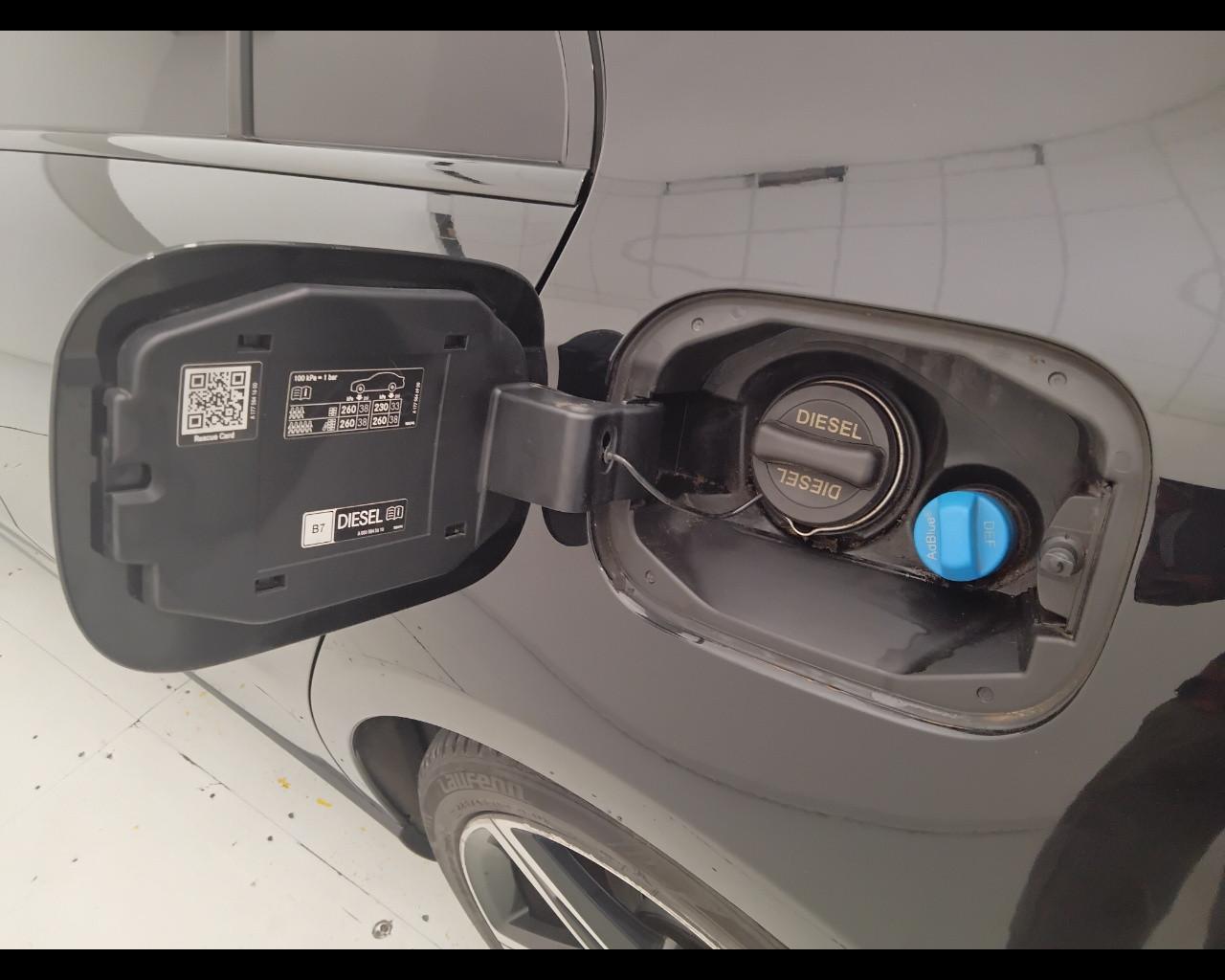 Mercedes-Benz Classe A - W177 2018 - A 180 d Sport auto