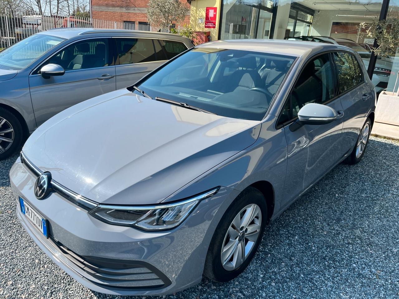 Volkswagen Golf 1.0 TSI EVO Life 12/2022**km 53075**