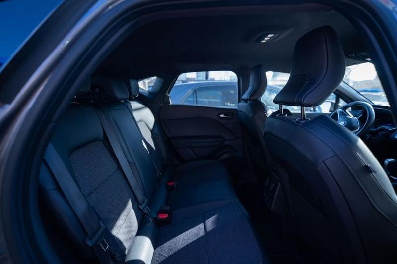 Renault Captur 1.6 E-Tech full hybrid Rive Gauche 145cv auto