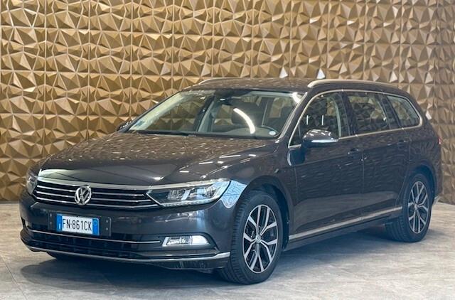 Volkswagen Passat Variant 2.0 tdi Highline 150cv dsg