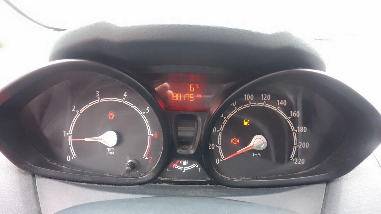 Ford Fiesta 1.2 60CV 3p. Tit. BZ GPL 2036 neop 13