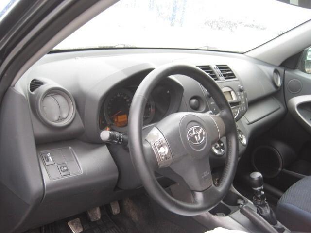 Toyota RAV 4 RAV4 2.2 D-4D 136 CV Sol