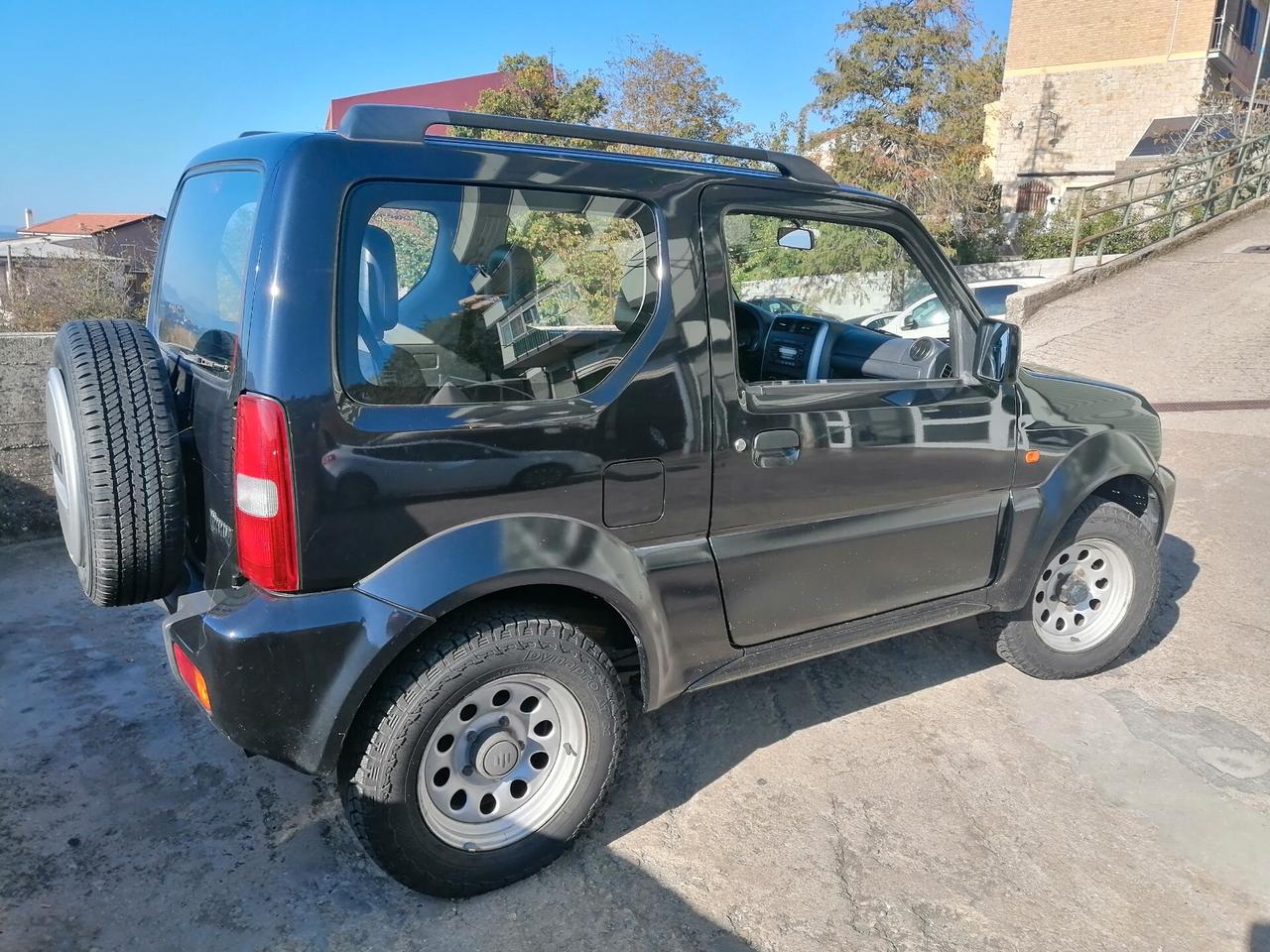 Suzuki Jimny 1.3i 16V cat 4WD JLX