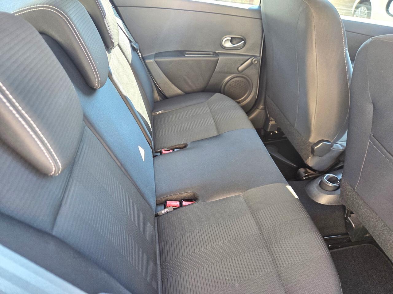 CLIO 1.5 DCI UNICO PROPR. BEN TENUTA NAVIGATORE
