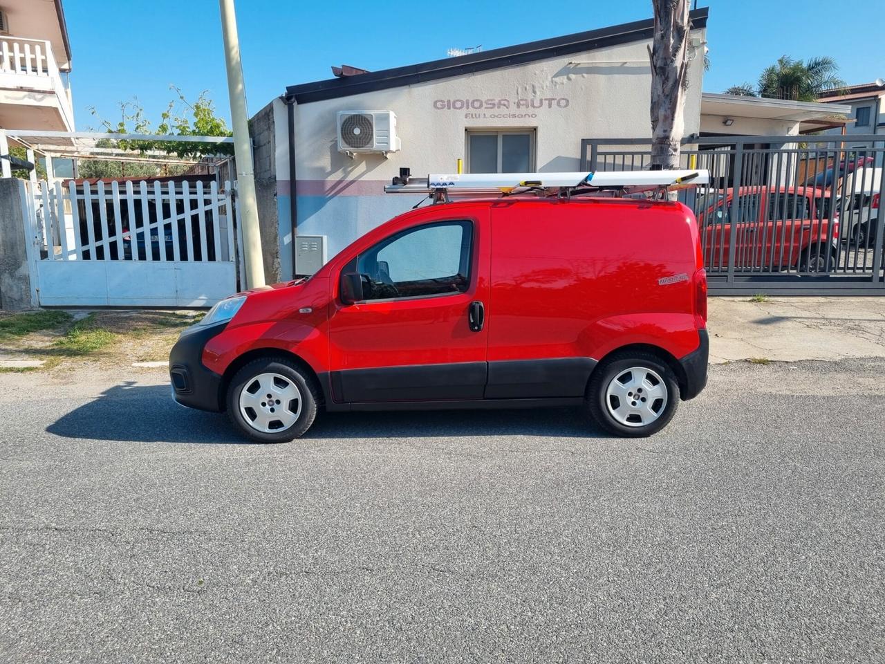 Fiorino 1.3 MJT 95CV Adventure ex Telecom