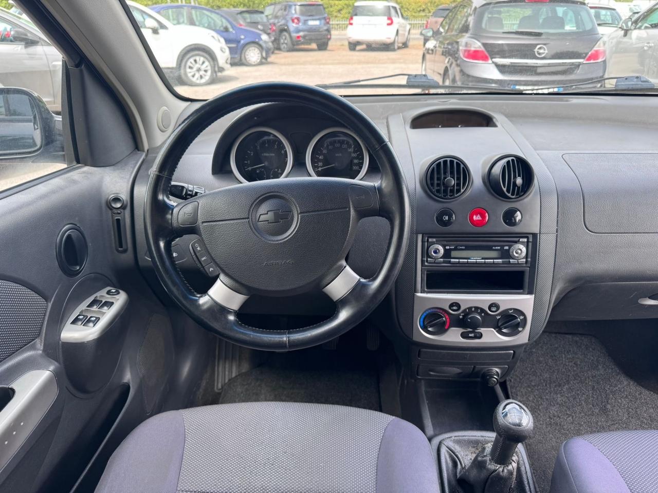 Chevrolet Kalos 1.2 5P SX