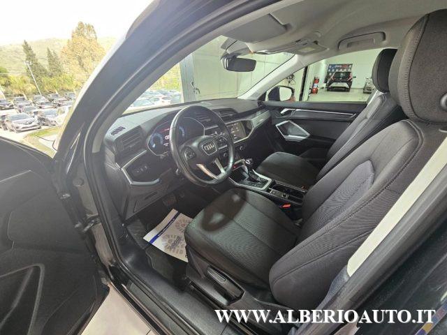 AUDI Q3 35 TDI quattro S tronic Business Advanced