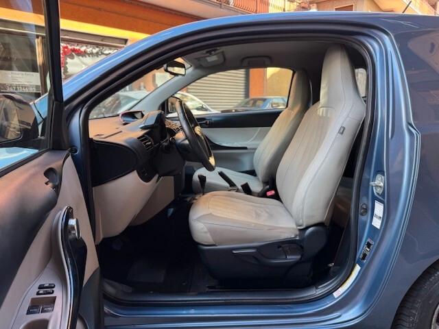 Toyota iQ 1.0 High Collection - Cambio Automatico