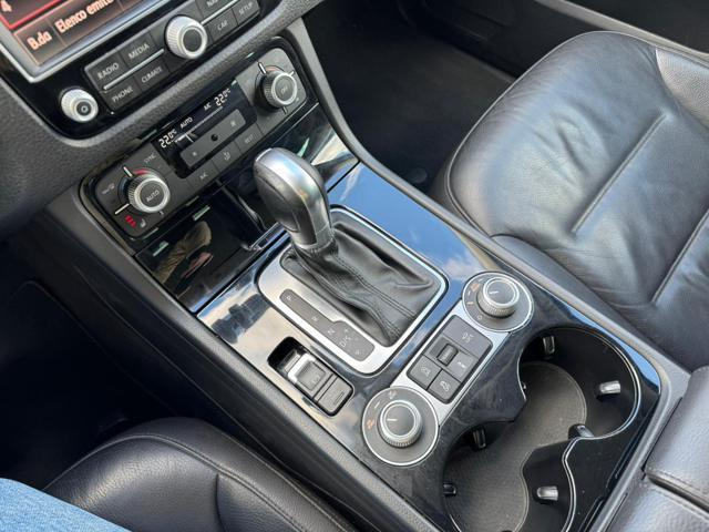 VOLKSWAGEN Touareg 3.0 TDI 262 CV tip. BMT Terrain Tech Executive