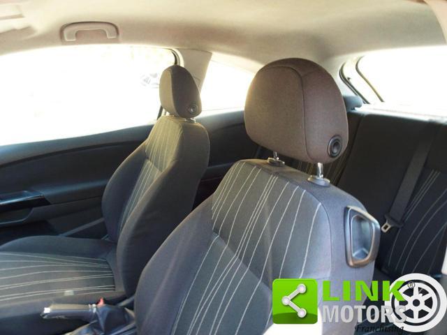 OPEL Corsa 1.2 3 porte Easytronic Enjoy