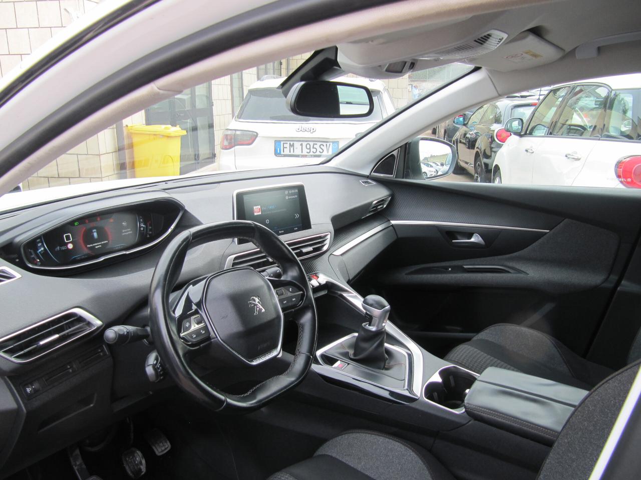 Peugeot 3008 BlueHDi 120 S&S Active