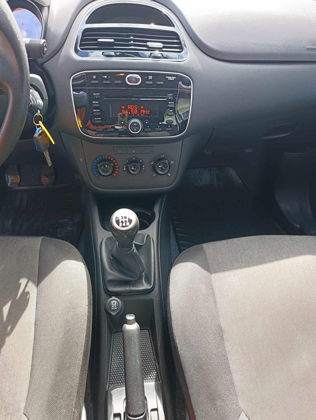 Fiat Punto 1.3 MJT II 75 CV 5 porte Street 2015